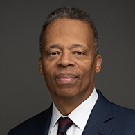 headshot of Kenneth Munson